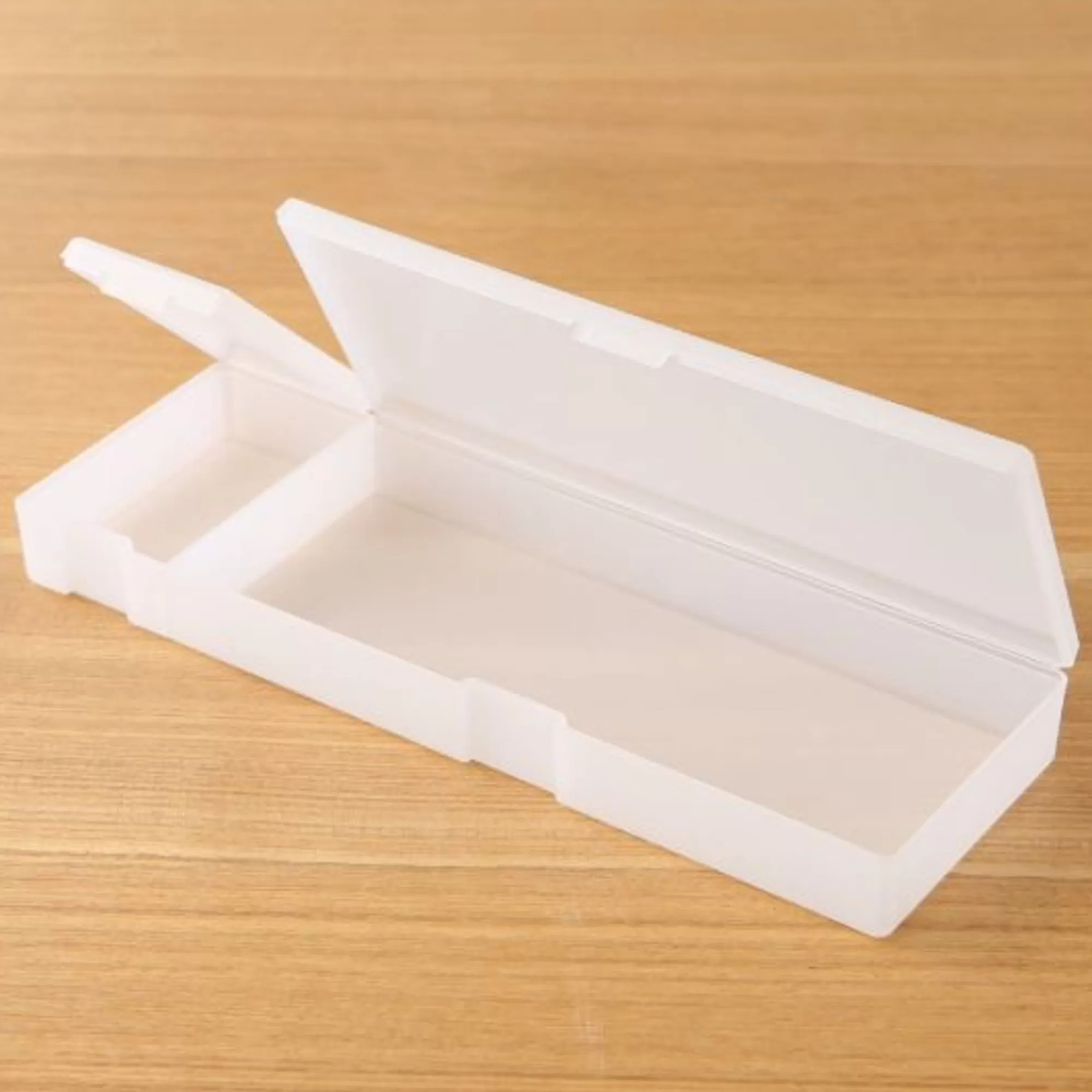 MUJI Polypropylene Pen Case Cheap