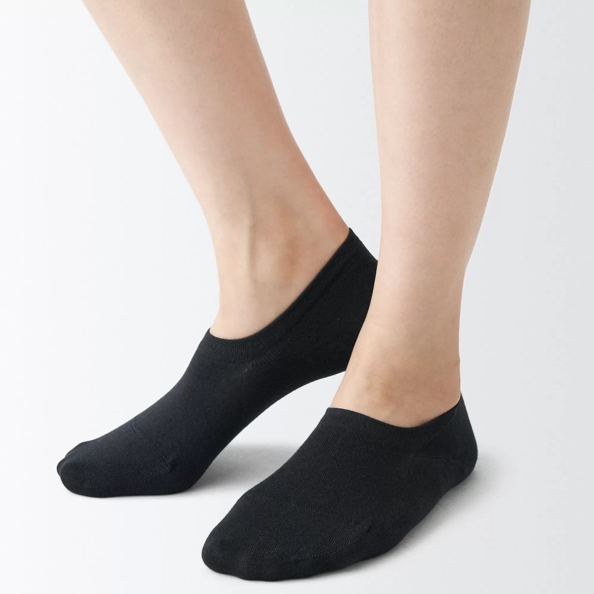 MUJI Right Angle Lightweight Sneaker Socks Clearance